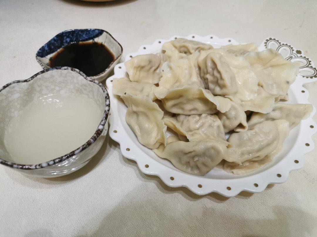 猪肉木耳笋丁饺子