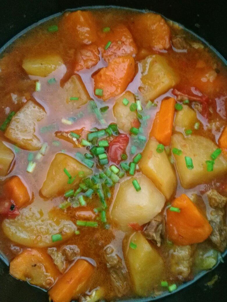 红烧牛肉土豆 （独家秘制）
