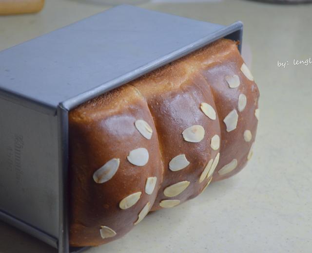 红糖坚果吐司的做法