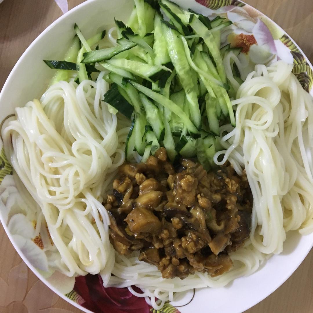 炸酱面
