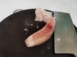 羊肉酸菜鱼的做法 步骤2