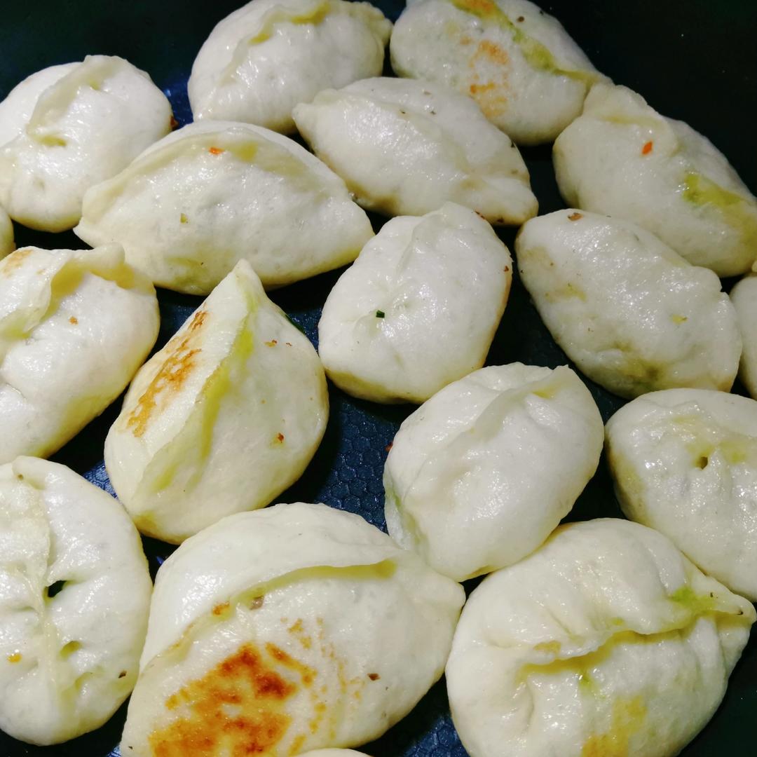 茴香鸡蛋水煎包&饺子