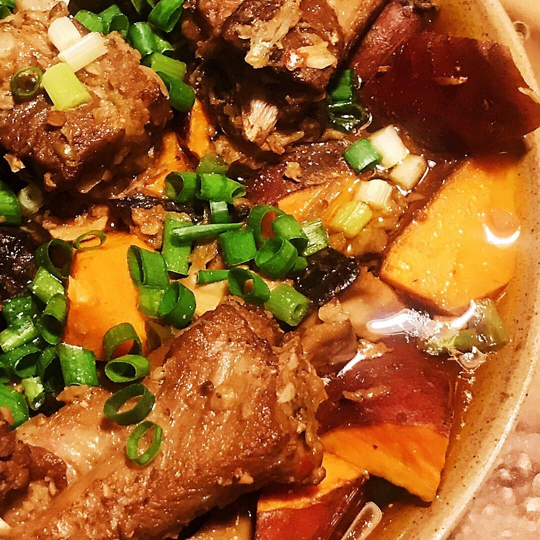 还没有起好名字的蒸排骨的做法