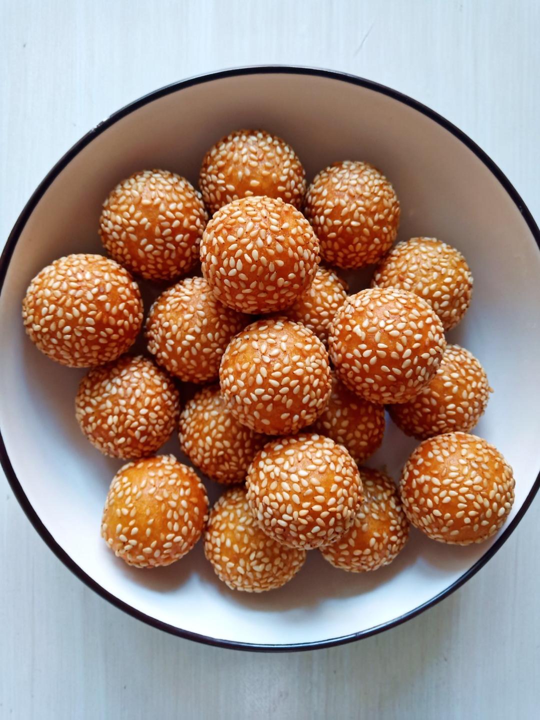 “南瓜芝麻球”聚餐必做小点心