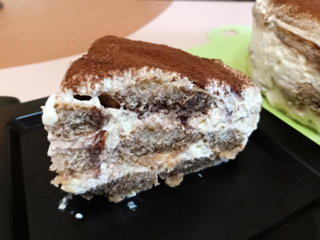 在欧洲学会的经典版提拉米苏