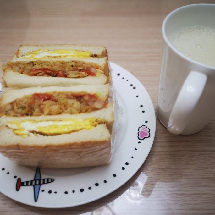 松软奶味吐司