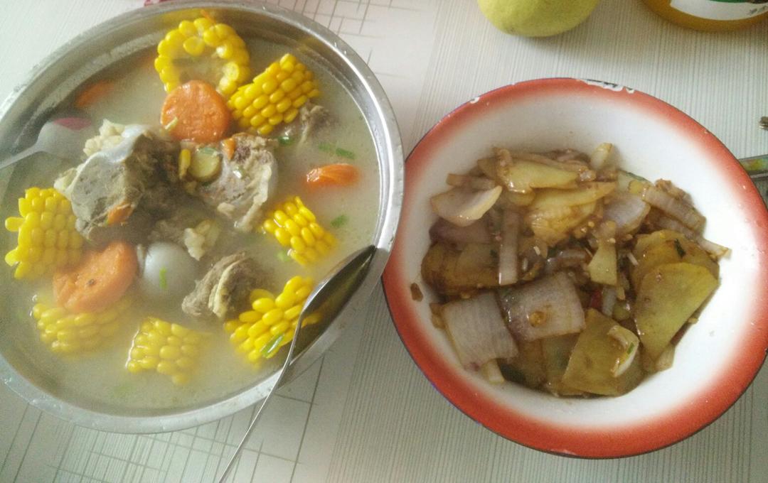边吃边流泪的「孜然土豆片」