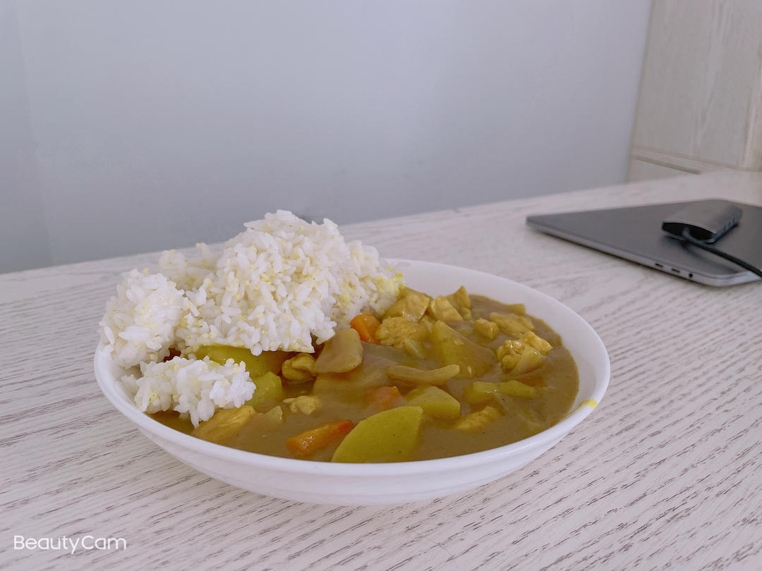零失败日式咖喱鸡肉饭！！最正宗日本家庭做法！简单又好吃！