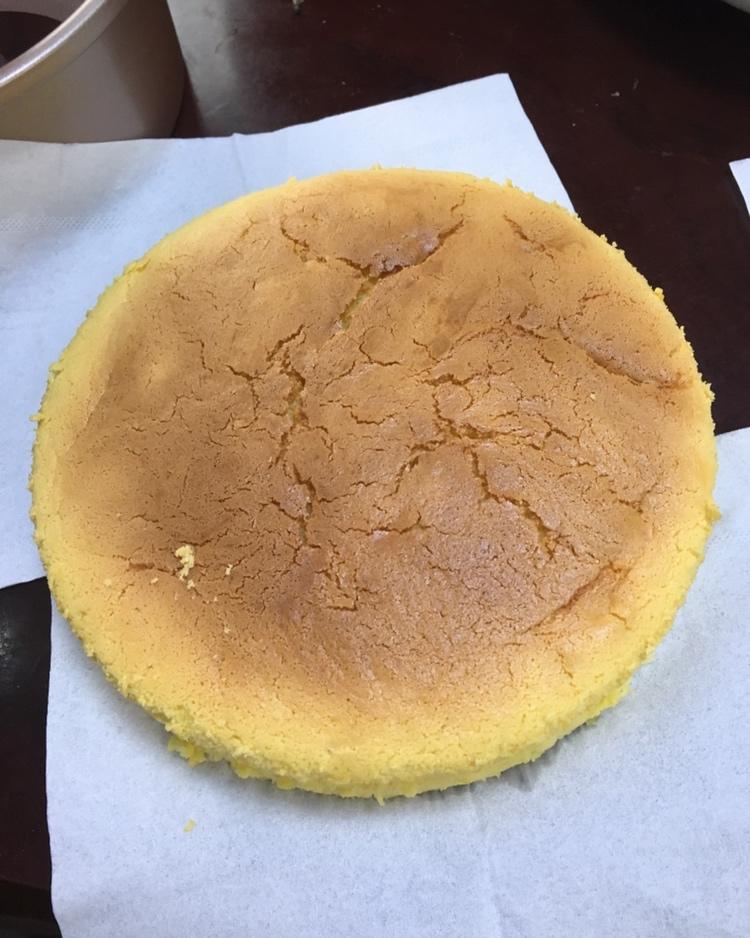 8寸轻乳酪蛋糕