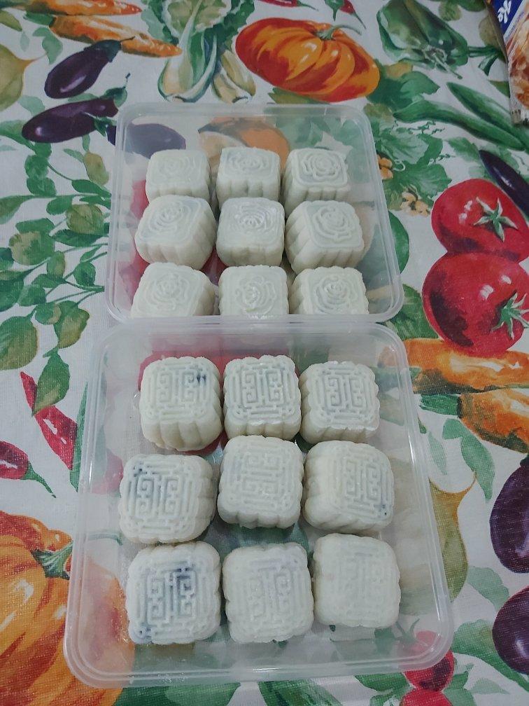 免烤免蒸的                     冰皮月饼                         (预拌粉版)