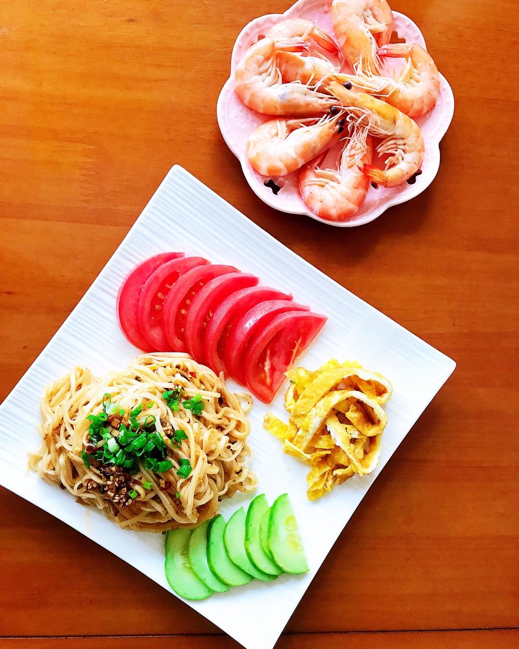 轻松做一碗油泼面