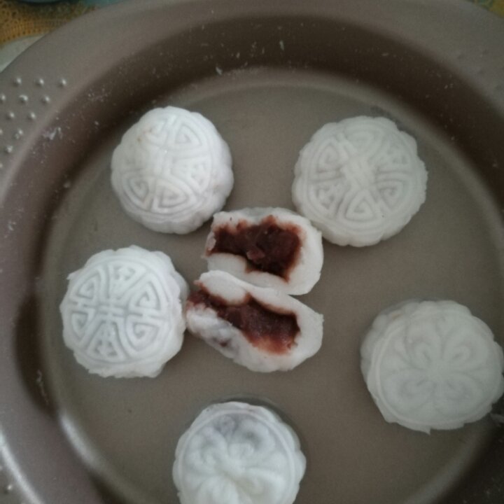 榴莲芝士冰皮月饼