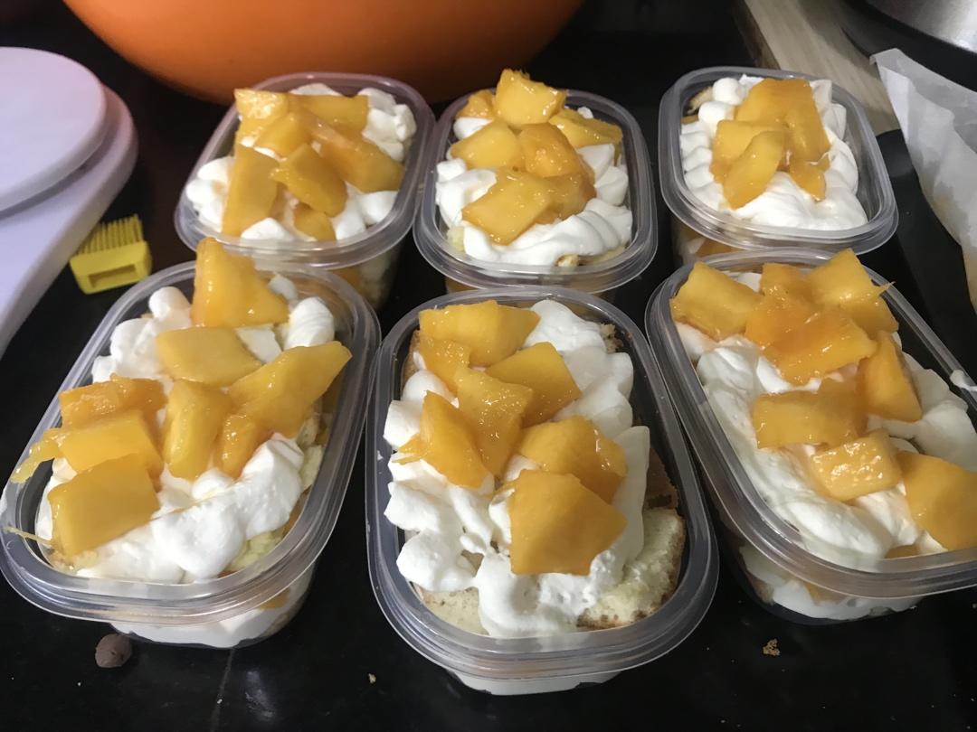 简单快手的便当饭盒水果盒子蛋糕