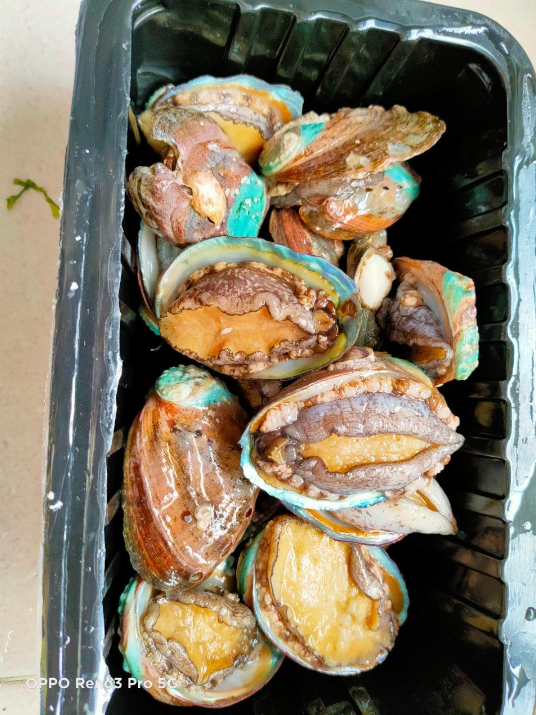 红烧鲍鱼