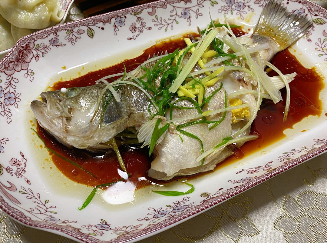 清蒸鲈鱼