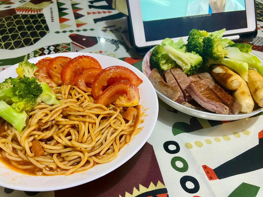 番茄肉酱意面