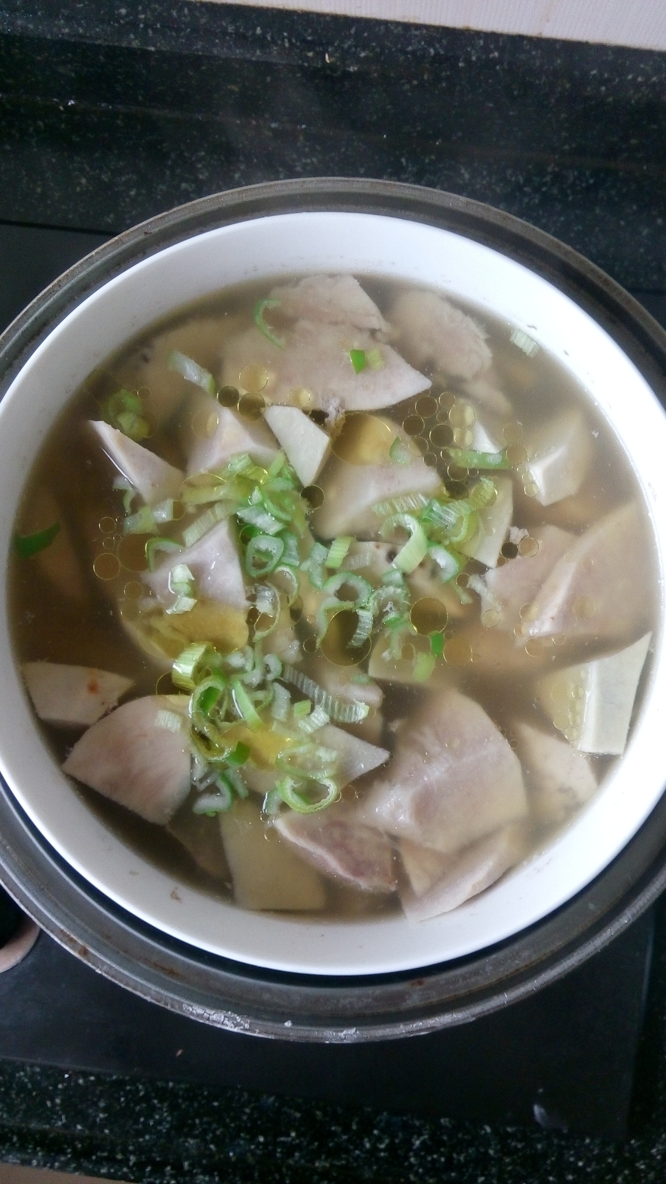 米豆娘亲做的芋头汤