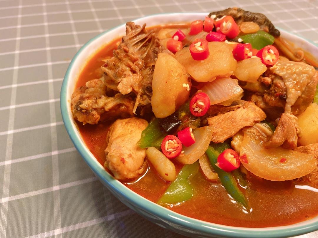 家常大盘鸡加手擀宽面