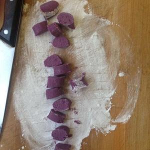 绿豆薏米荔枝芋圆糖水的做法 步骤6