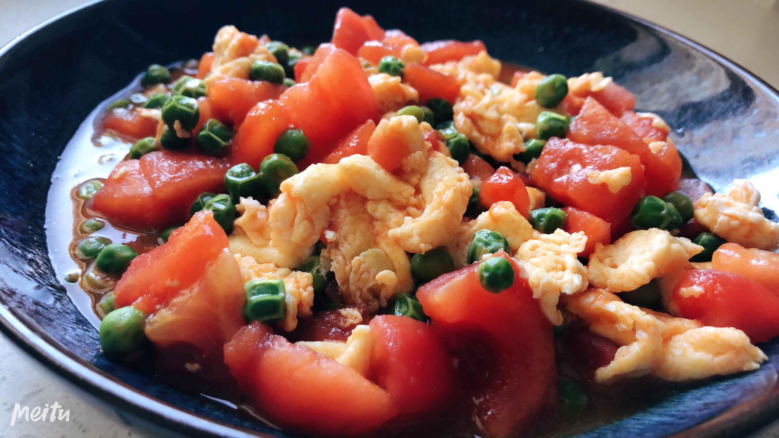 有颜值的豌豆番茄炒蛋的做法