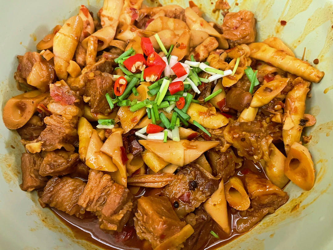 笋子烧牛肉