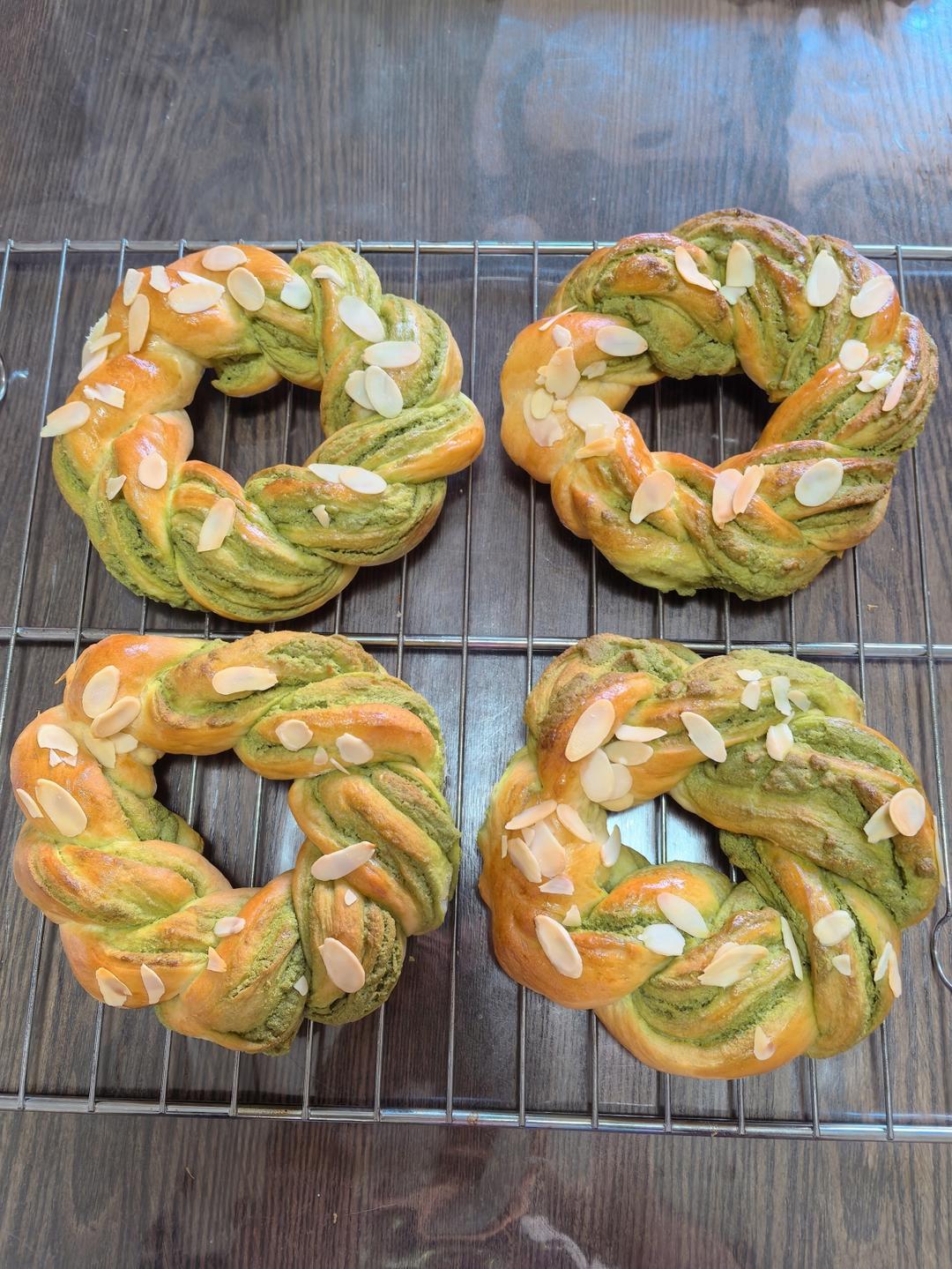 抹茶奶酥皇冠面包-不藏私面包匠人