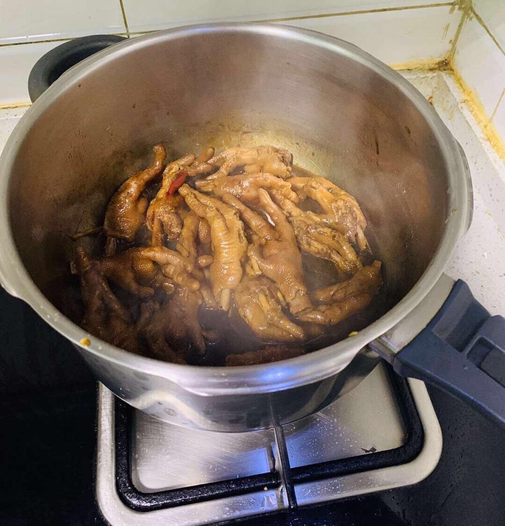 用新鲜杨梅做的杨梅汁