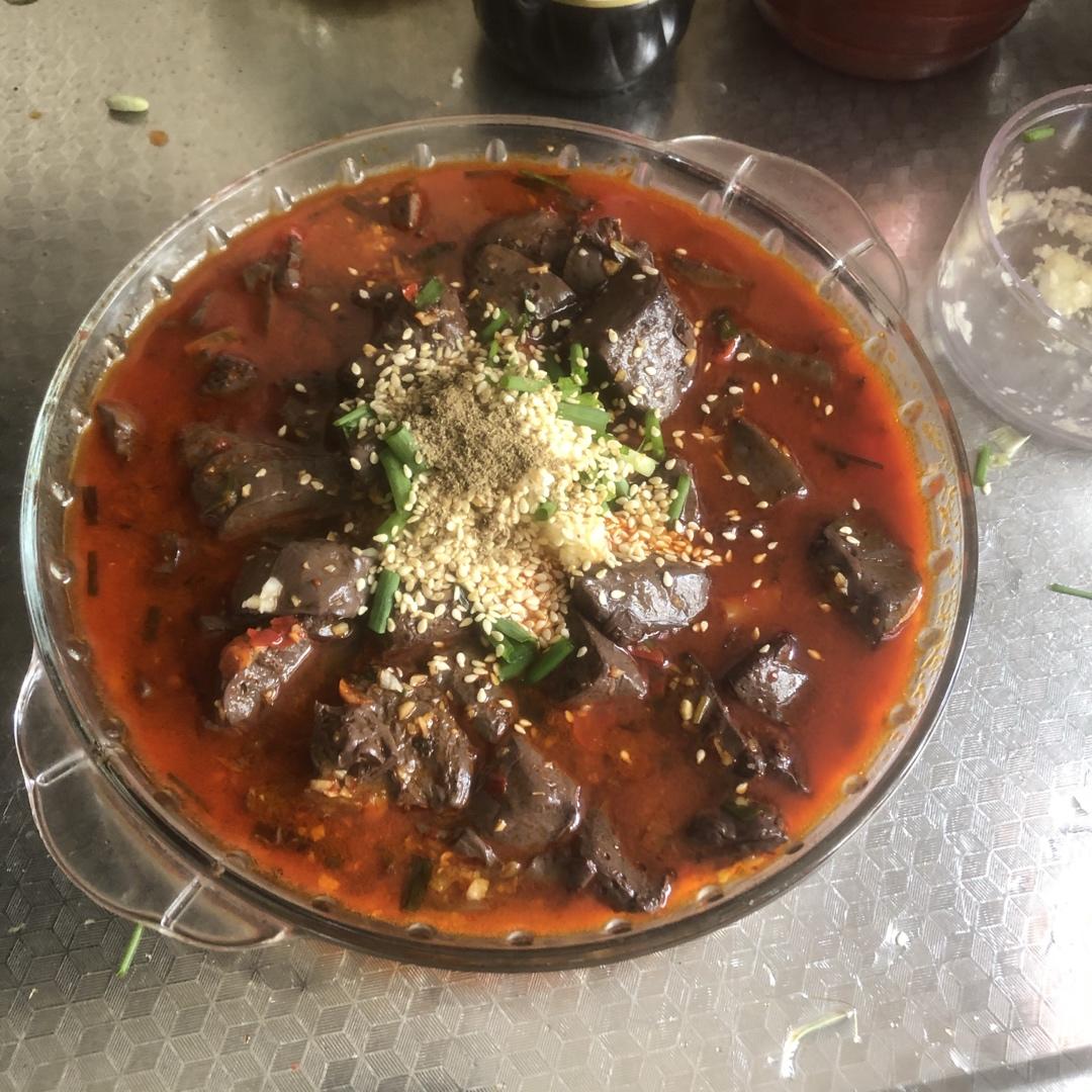 冒鸭血，让一碗白饭幸福飞起！