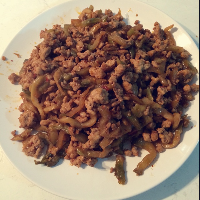 榨菜炒肉丝