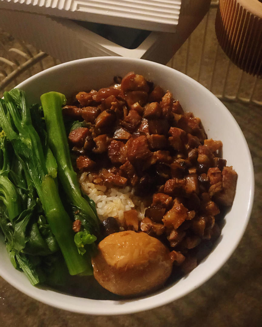 好吃到停不下来的卤肉饭