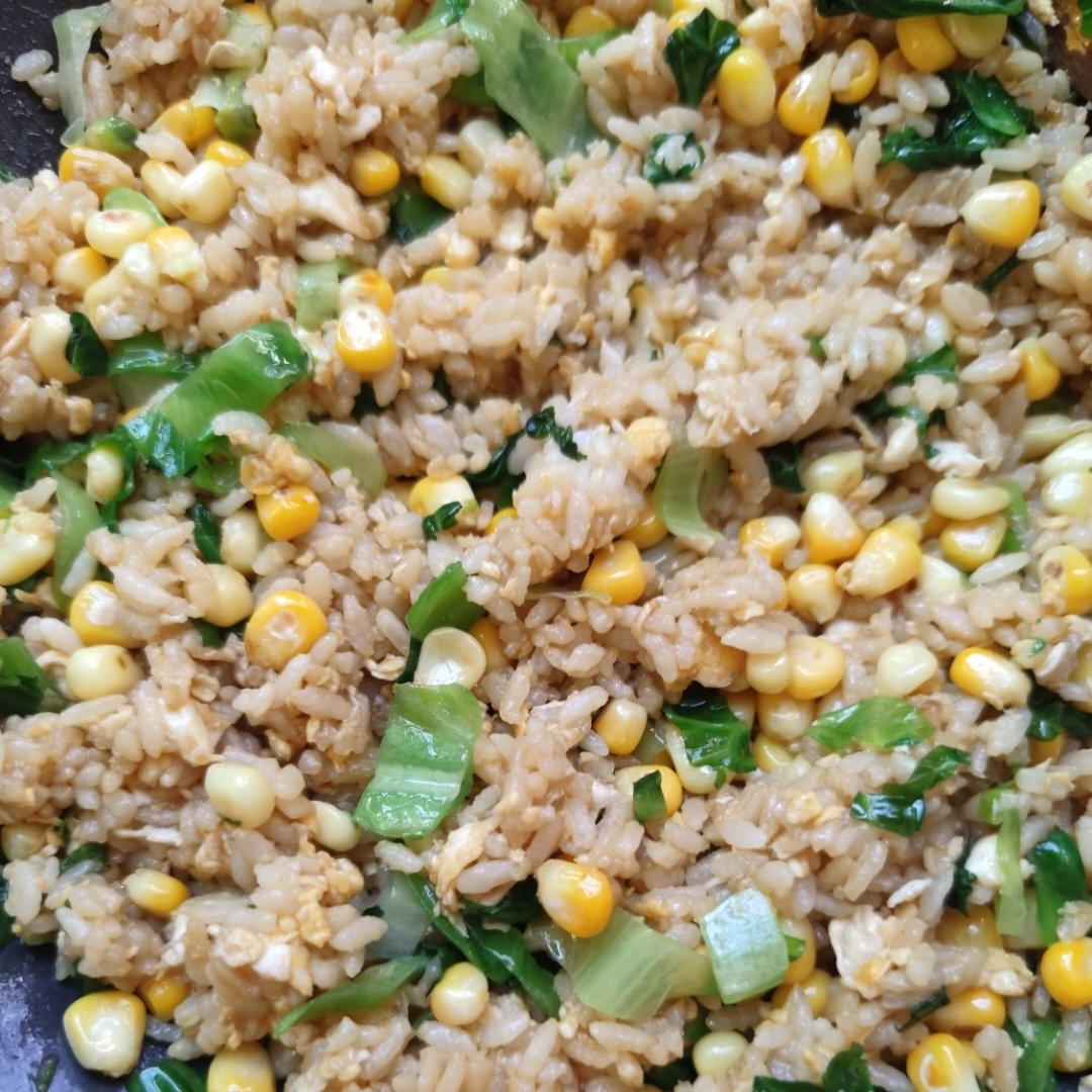 菜蔬蛋炒饭 宇宙无敌好吃‼️