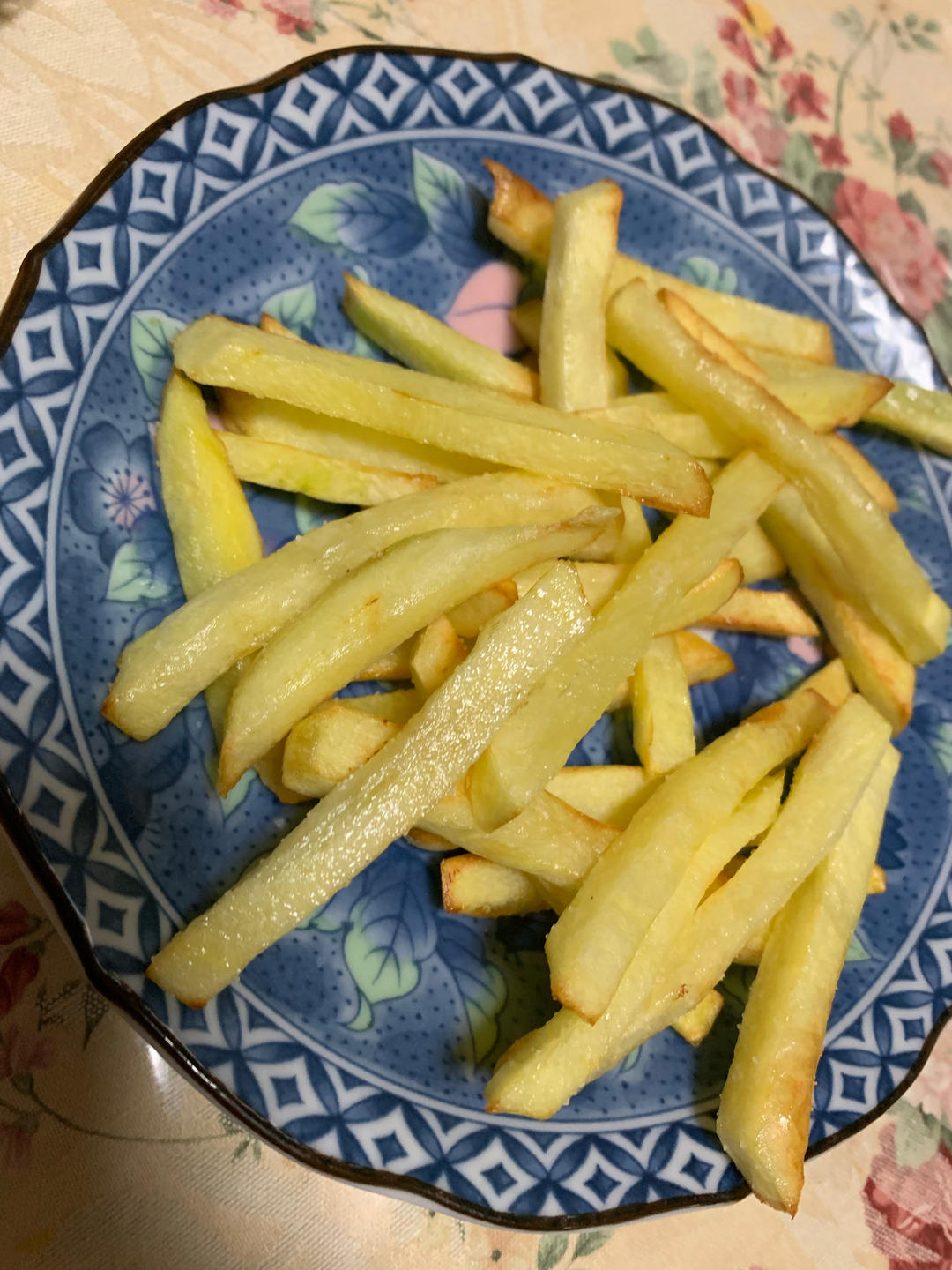 不用油也能炸出香脆好吃的薯条（空气炸锅版）