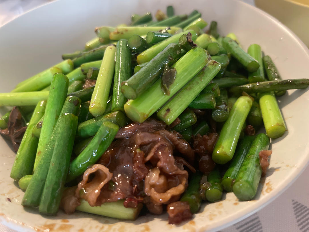 蒜苗炒肉