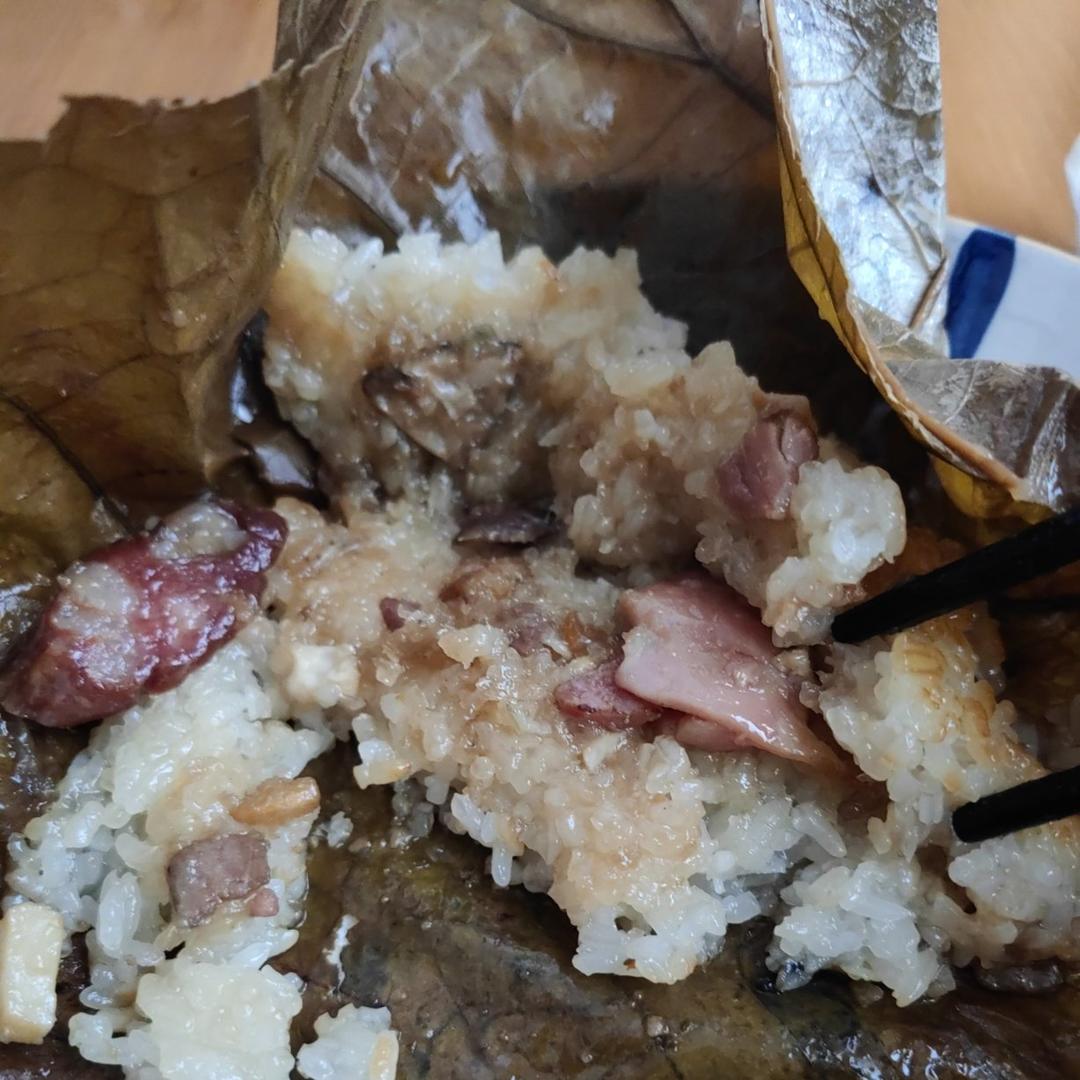 糯米鸡，一个就能吃饱饱