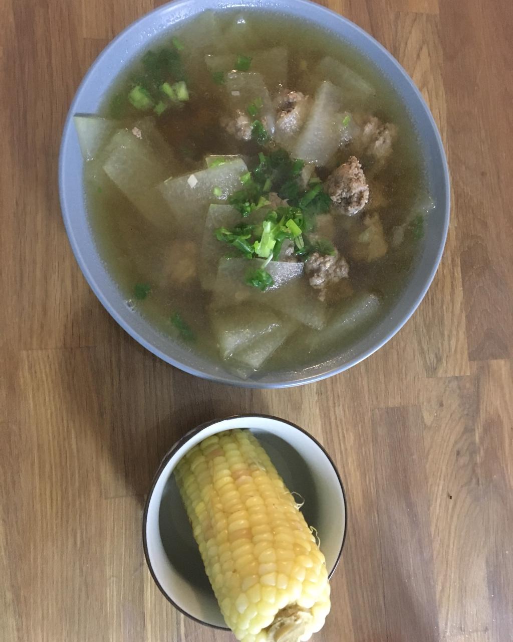 夏天不可错过的家常味--冬瓜丸子汤