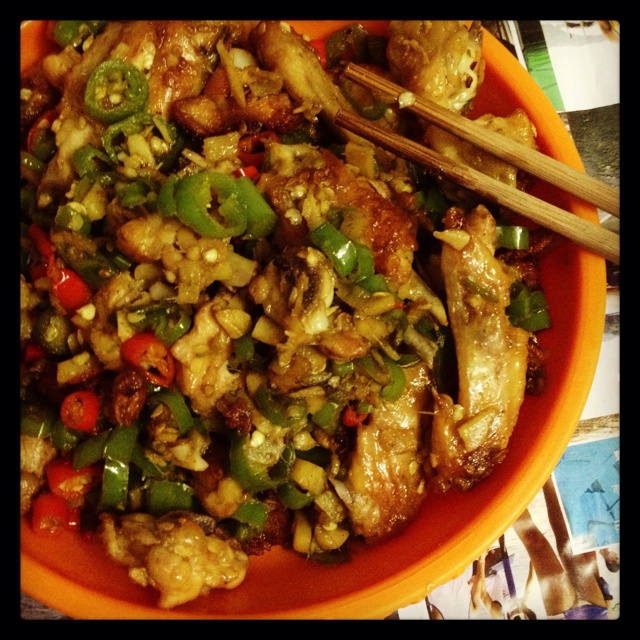 干锅香辣鸡翅