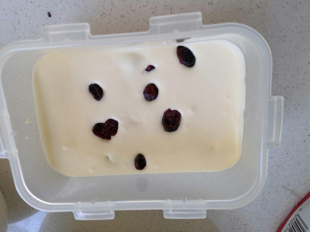 自制冰淇淋（懒人版无需搅拌的冰淇淋）