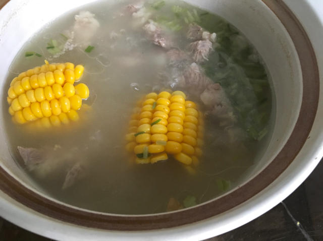 玉米排骨汤