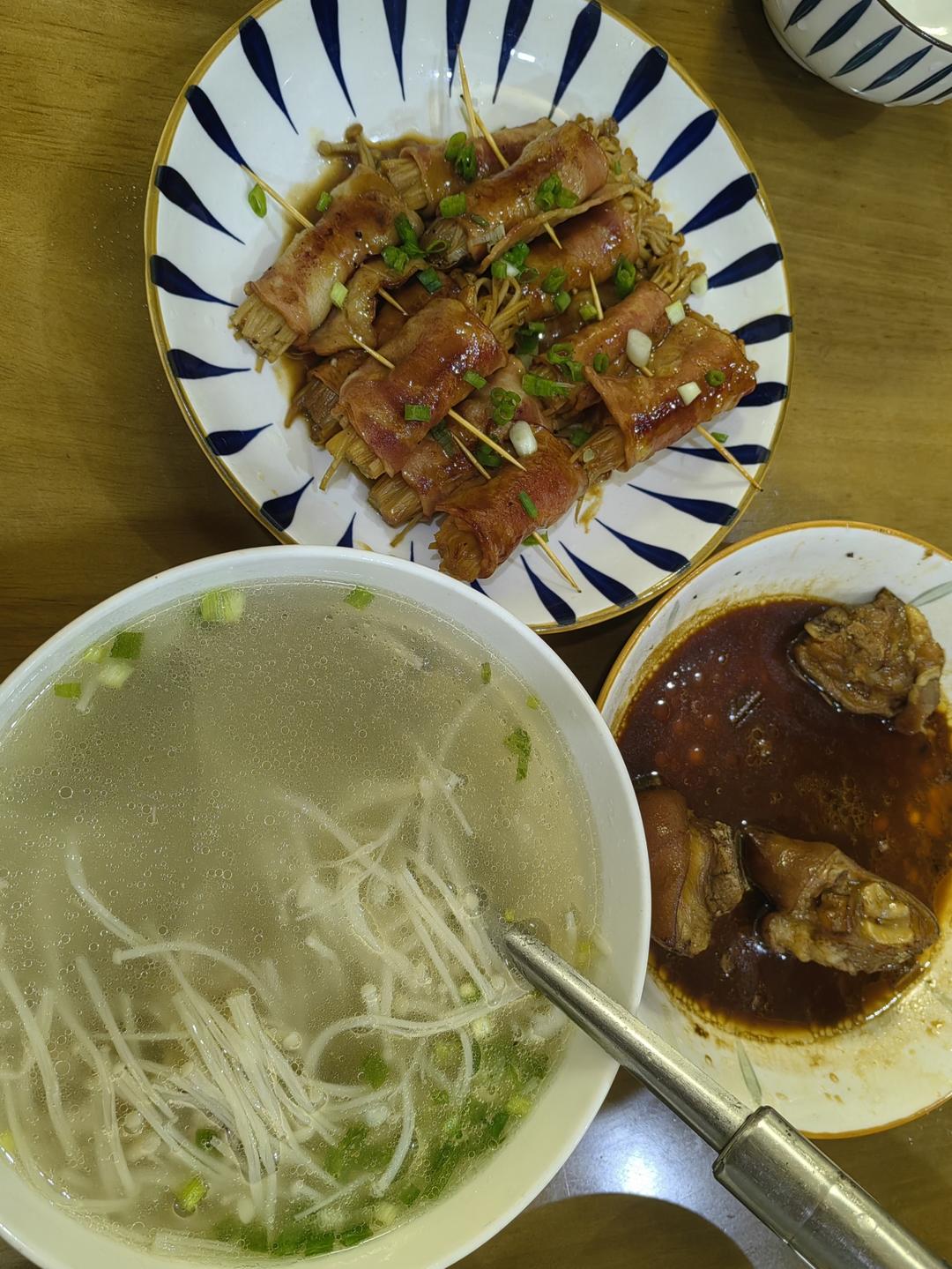 金针菇培根卷