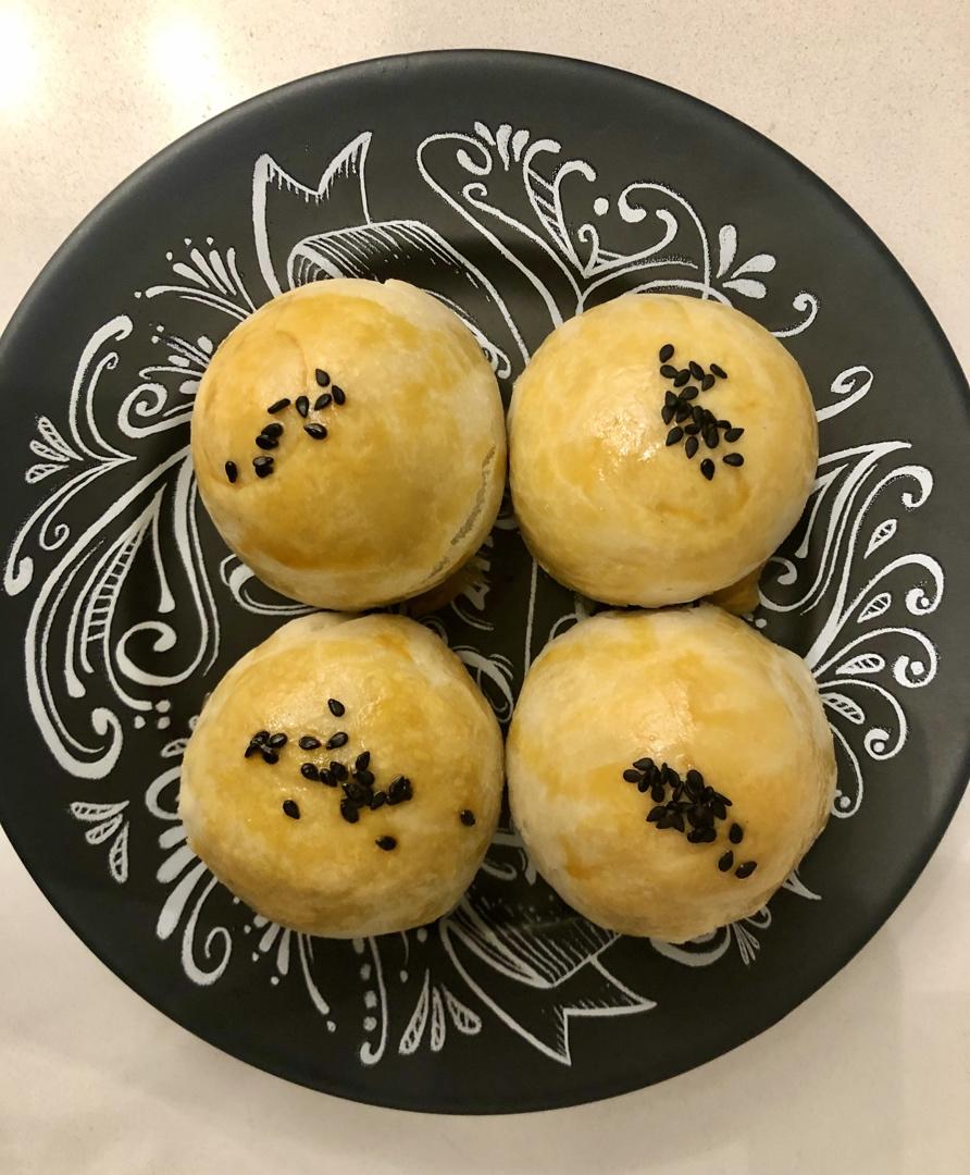 豆沙酥（蛋黄酥）