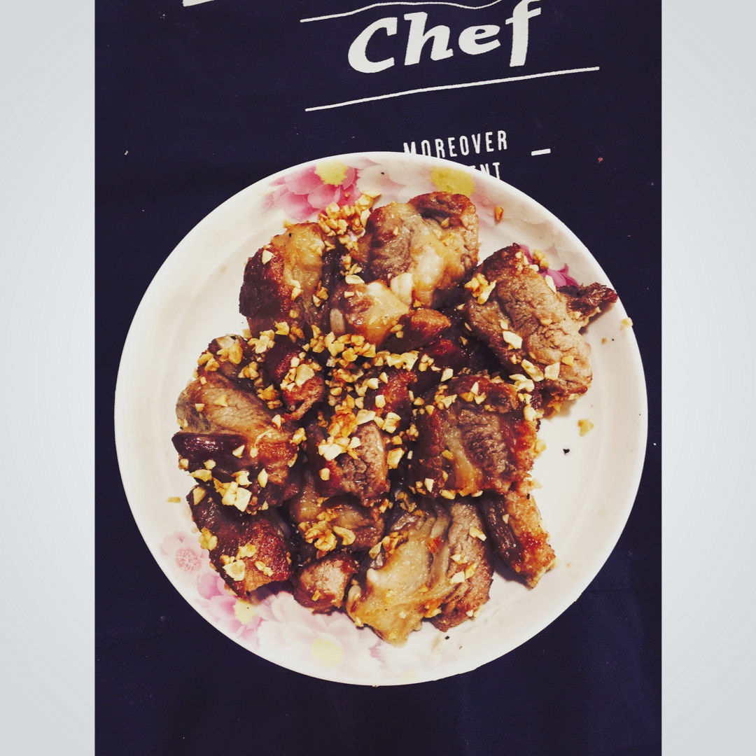 金牌蒜香排骨