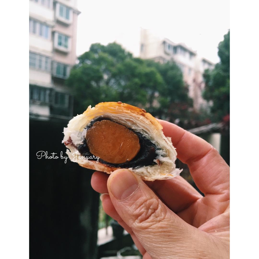 蛋黄酥