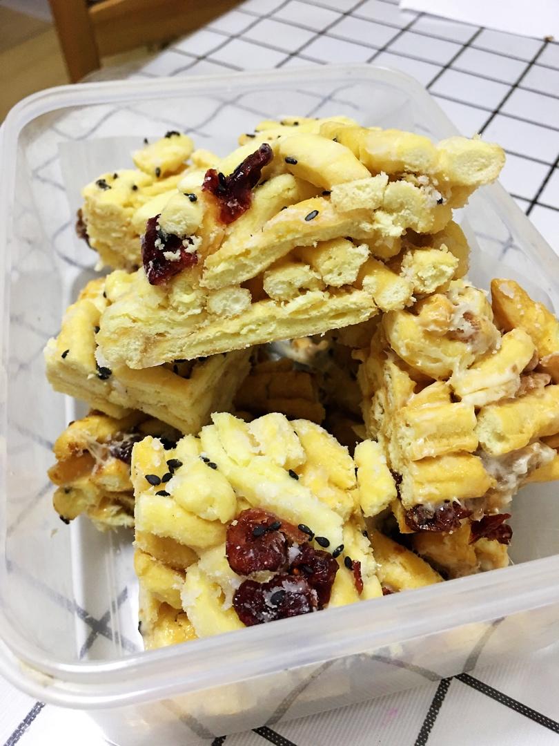 松软的鸡蛋沙琪玛
