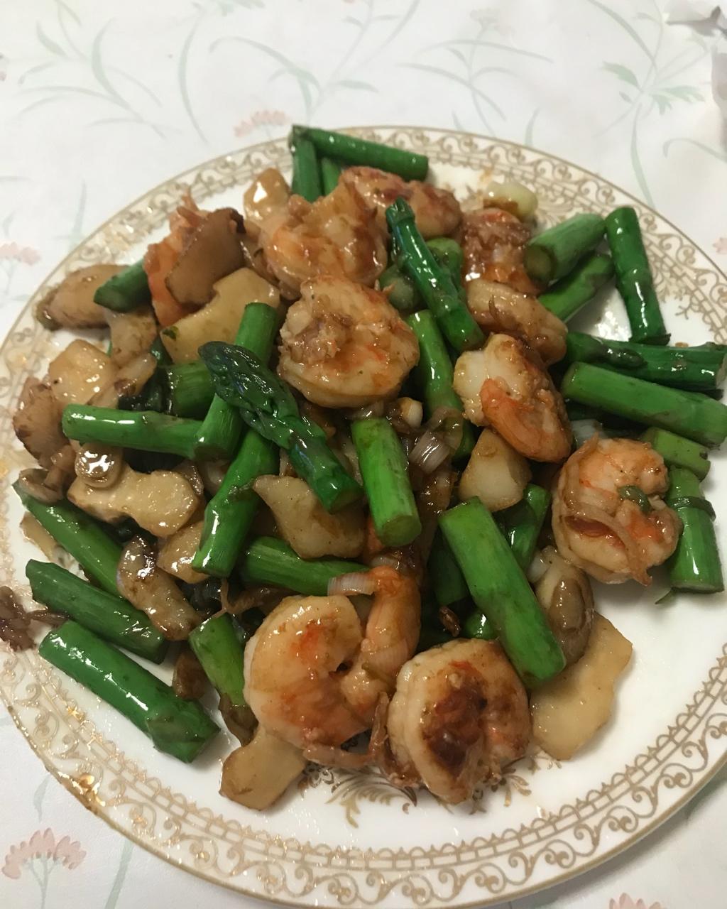 清炒芦笋虾仁