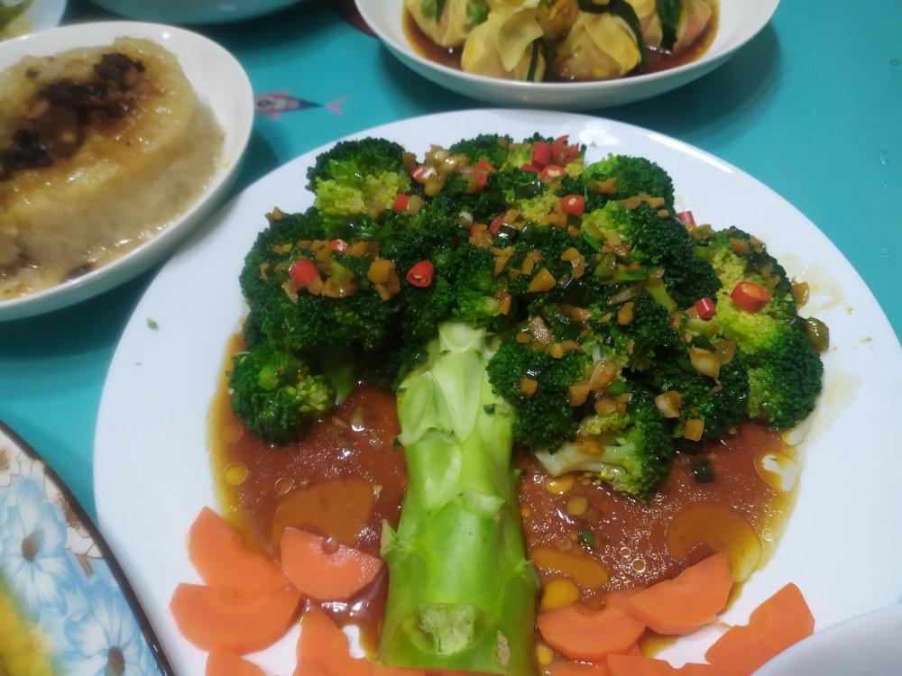 年夜菜之吉祥发财树（辣汁西兰花）