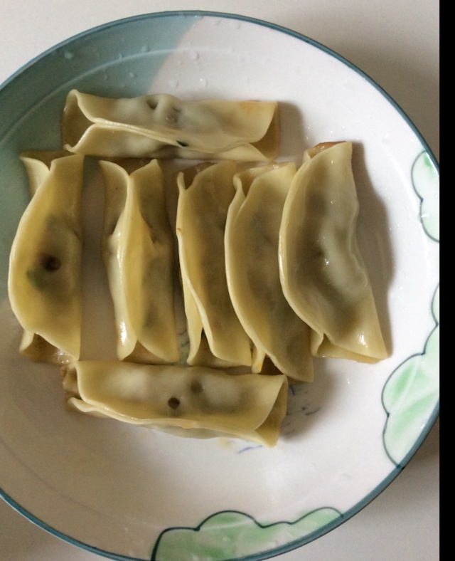 春食韭菜之【鲜肉锅贴】