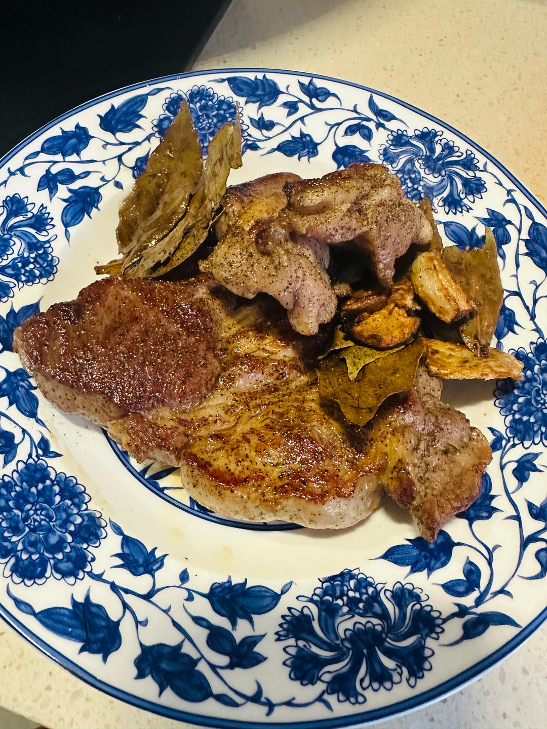 五分钟成就的宴客菜：香煎梅花肉