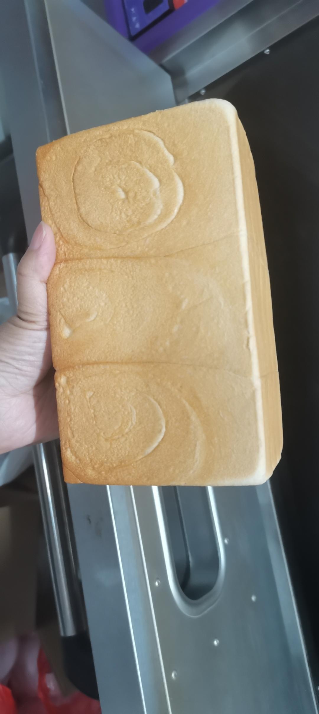 吐司，奶香手撕面包，超级香浓