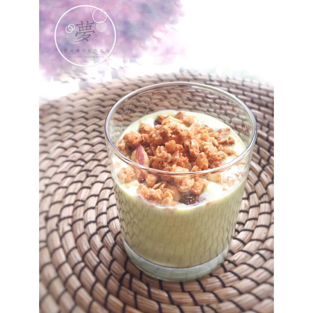 苹果牛油果奶昔