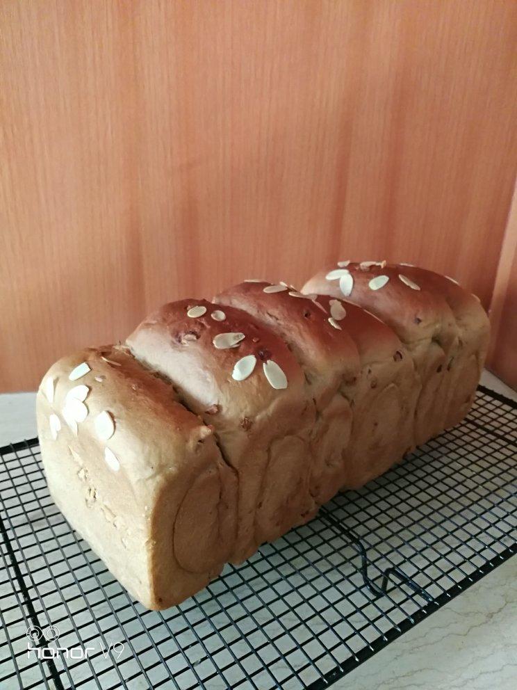 料多多红枣吐司